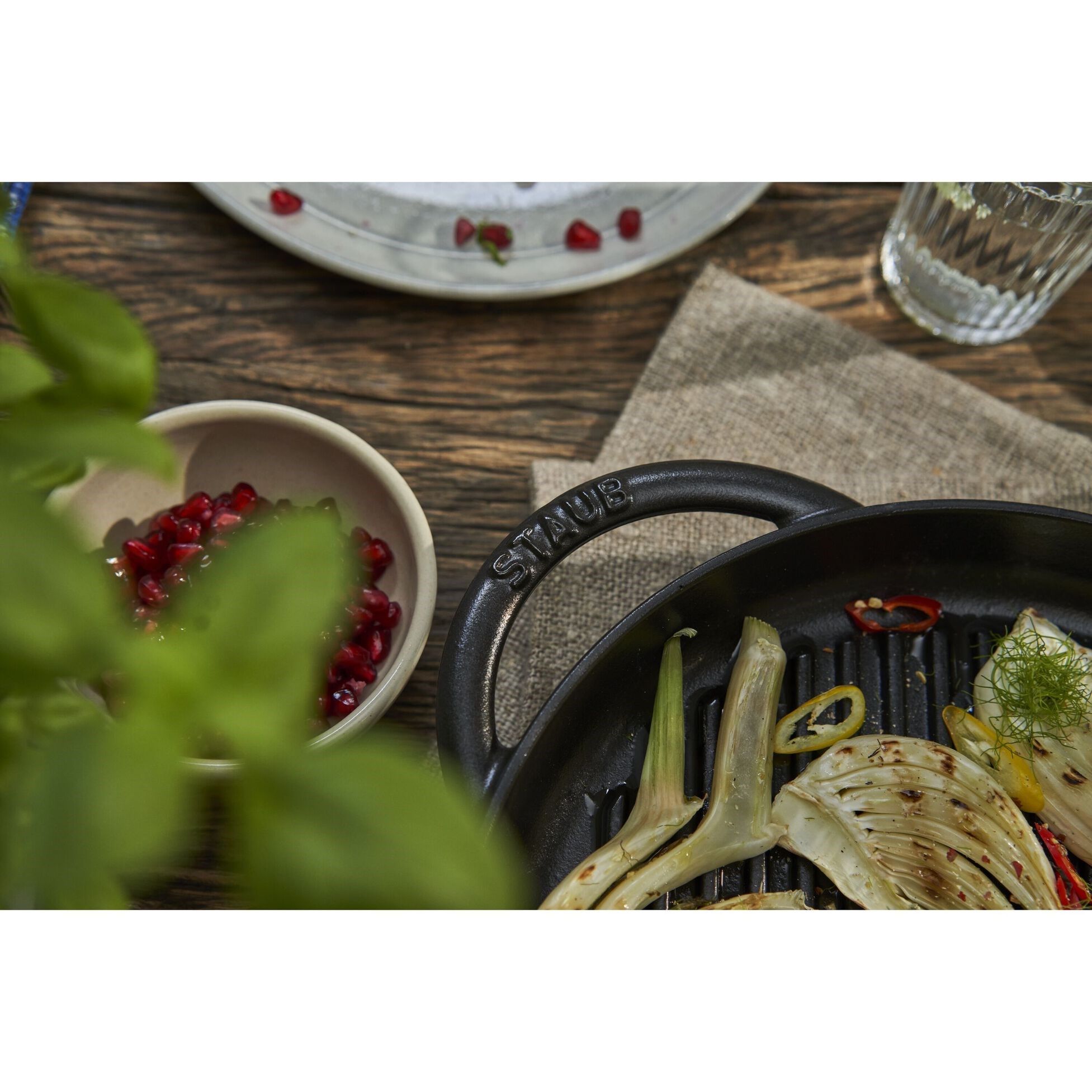Grilovací pánev STAUB 26cm černá 1l_1
