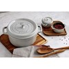 Hrnec STAUB  kulatý 26cm bílý lanýž 5,2l_1