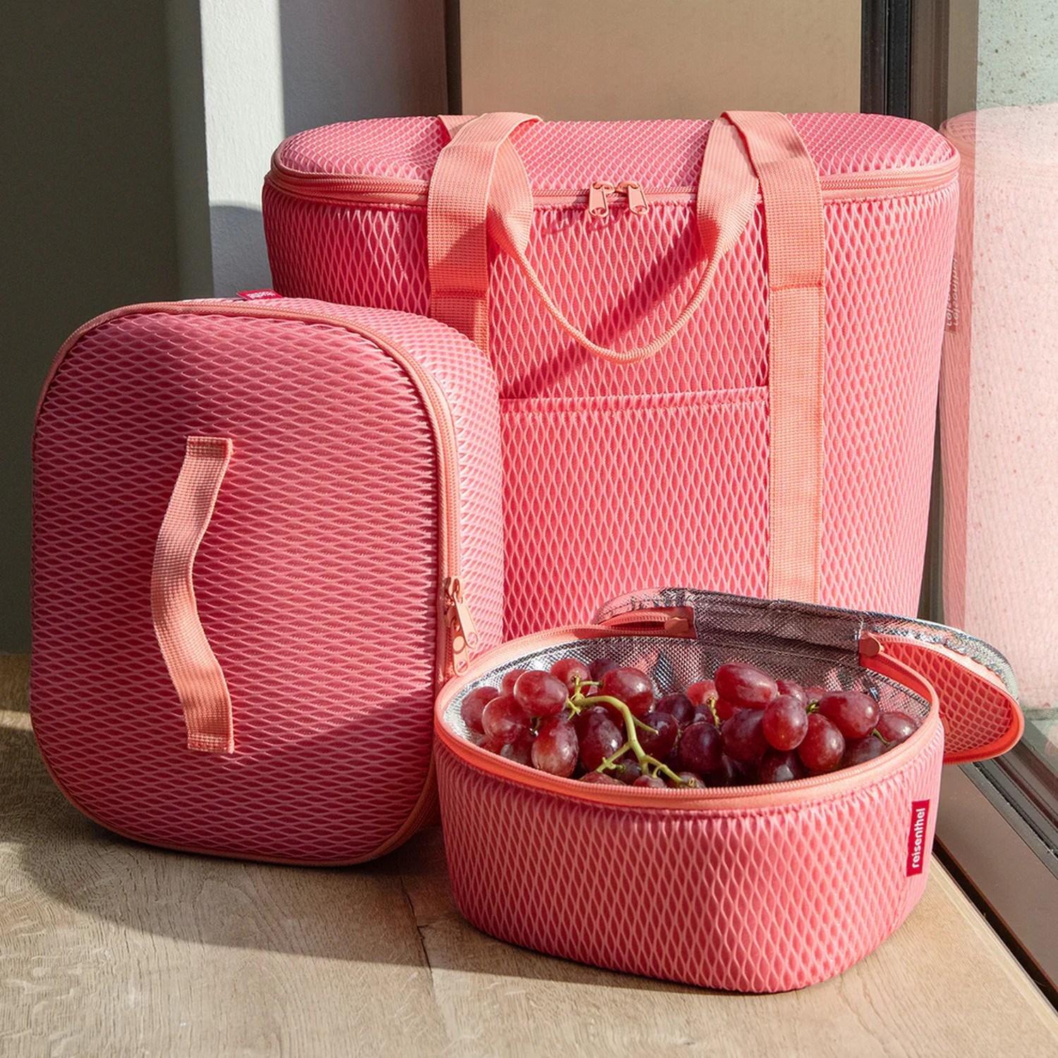 Termobox Reisenthel Coolerbag S pocket mesh coral_1