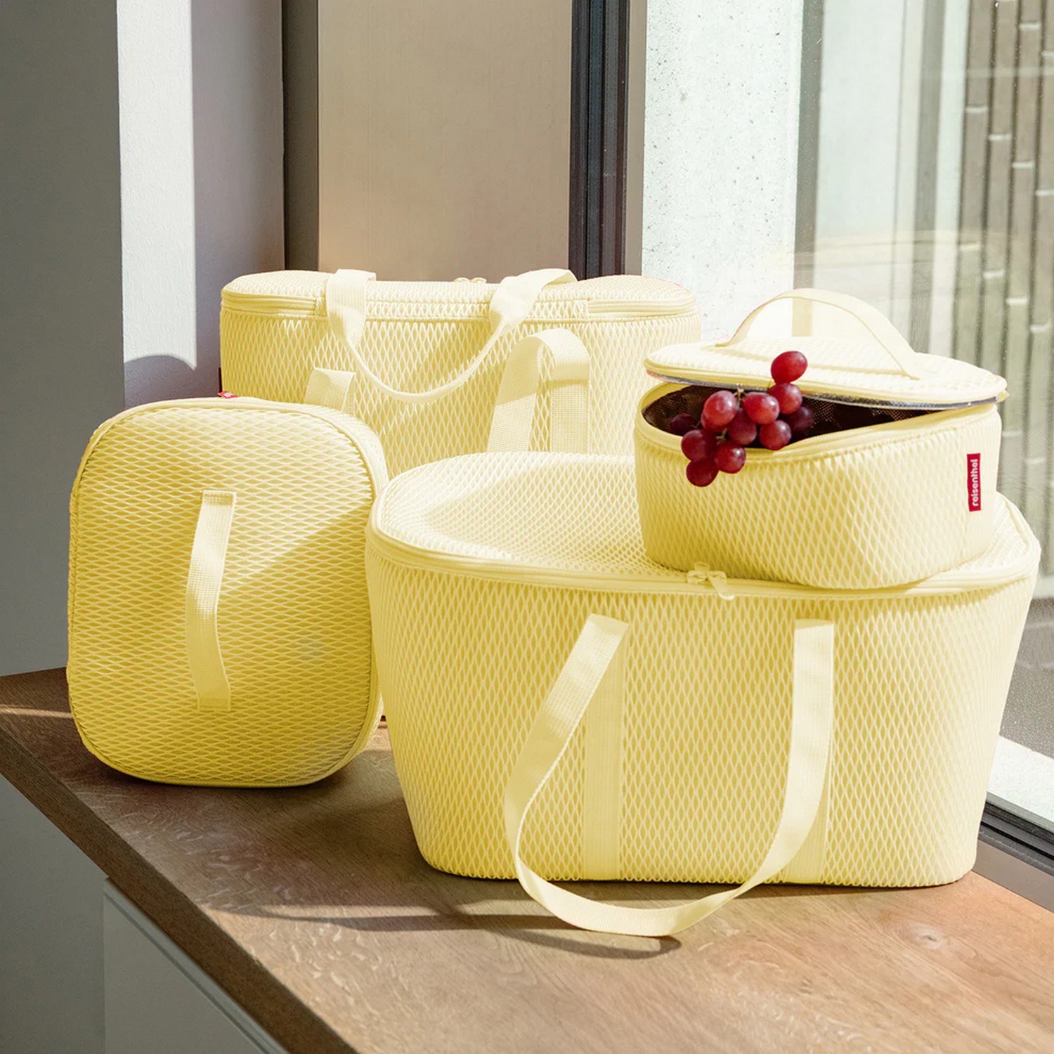 Termobox Reisenthel Coolerbag mesh lemon_0