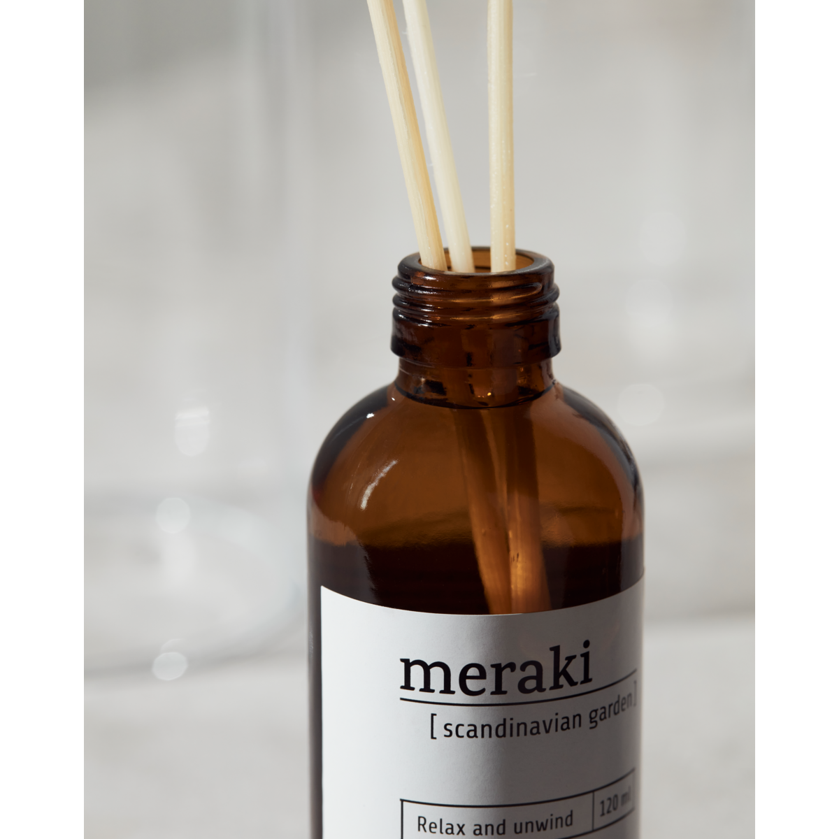 Vonný difuzér Meraki SCANDINAVIAN GARDEN 120ml_1