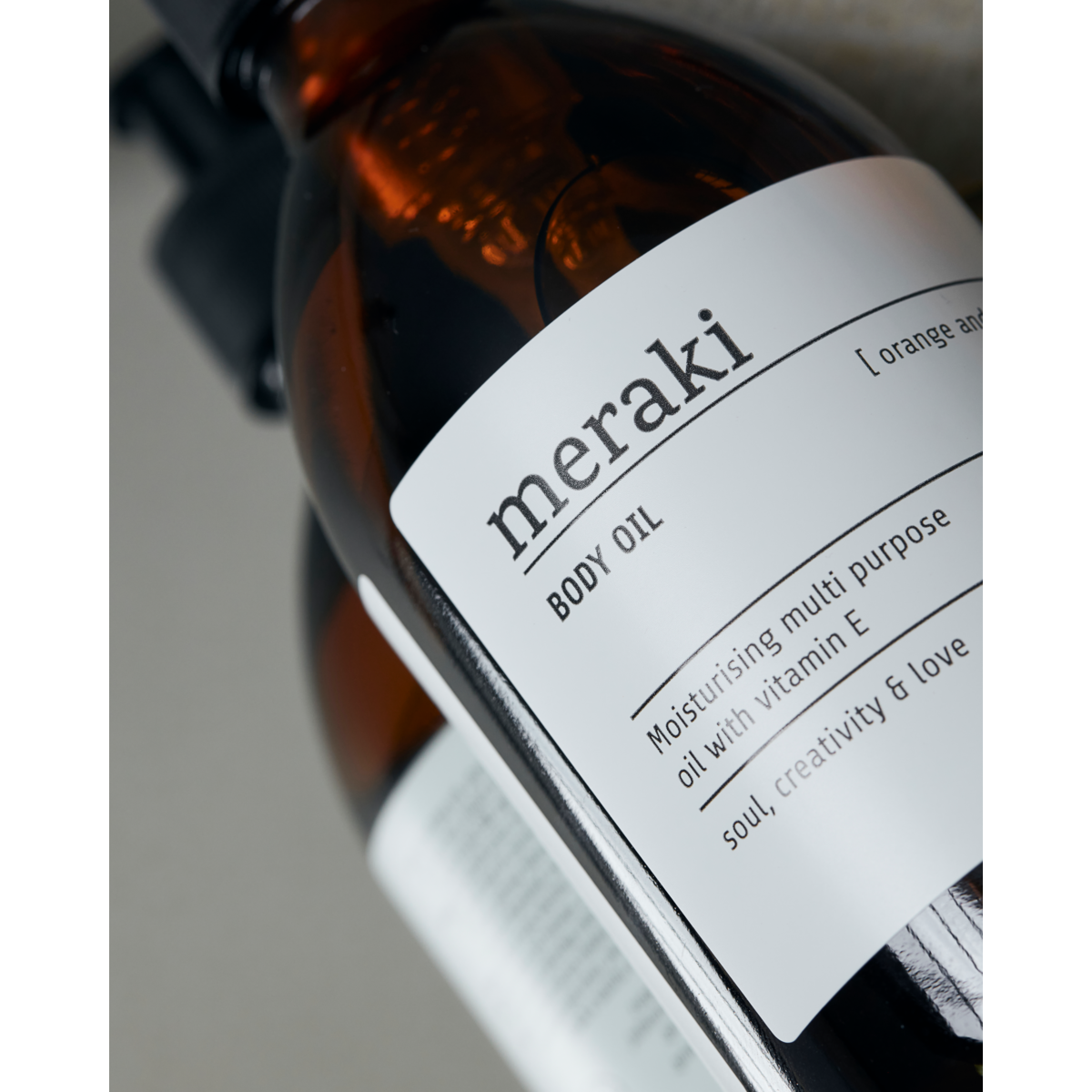 Multi olej na pokožku, odlíčení a vlasy Meraki ORANGE & HERBS 300ml_2