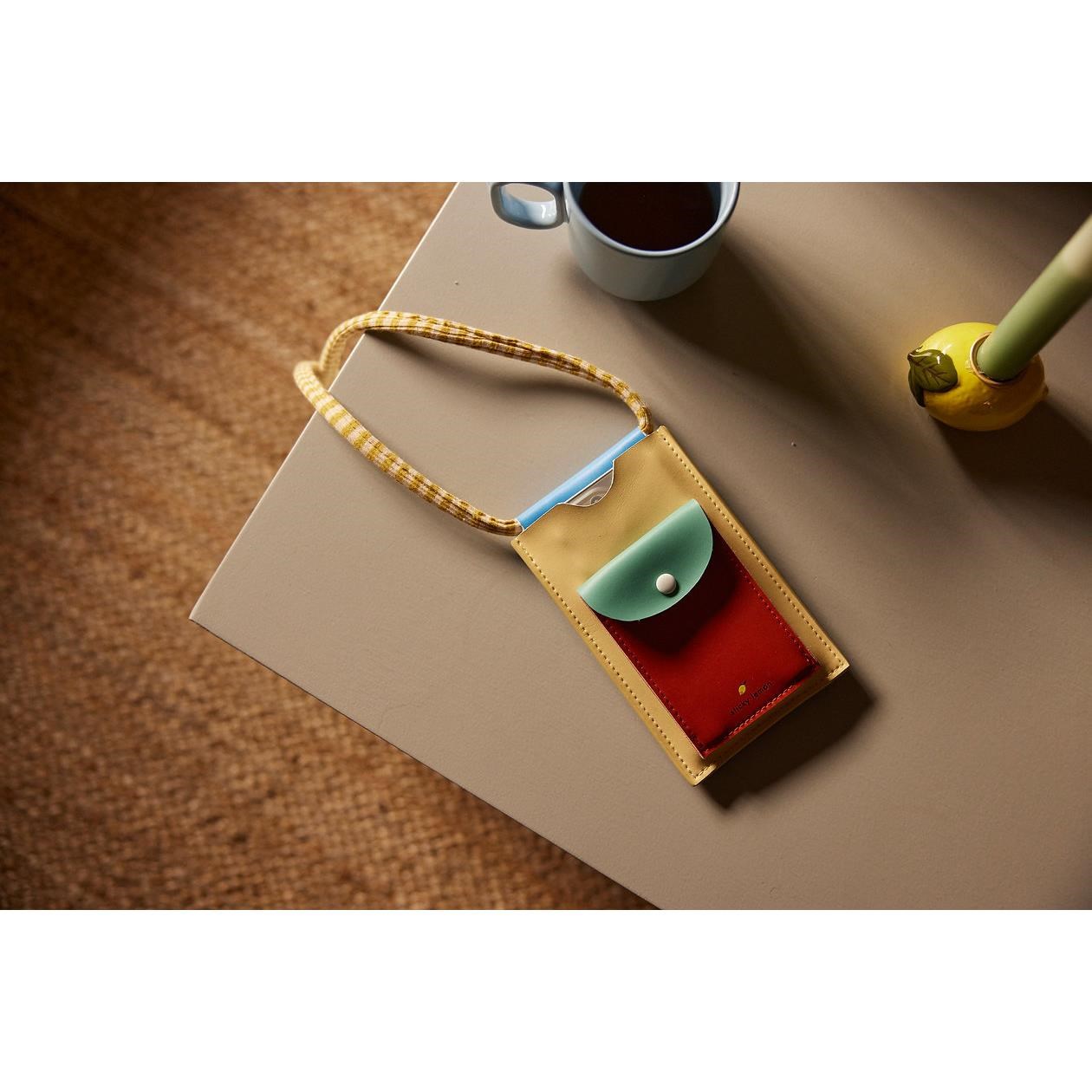 Pouzdro na telefon Sticky Lemon wonders yellow rust_0