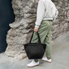 Taška přes rameno Reisenthel Shopper M mesh black_2