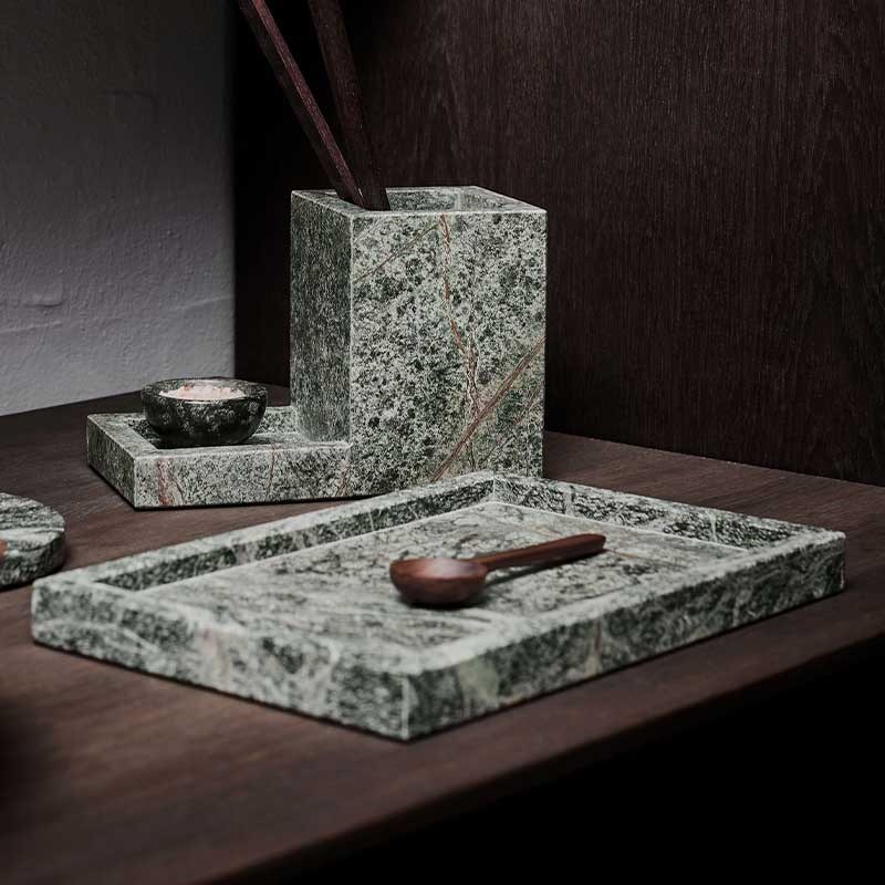 Servírovací tác/podnos Muubs VITA mramor 30x20cm zeleno-šedý_2