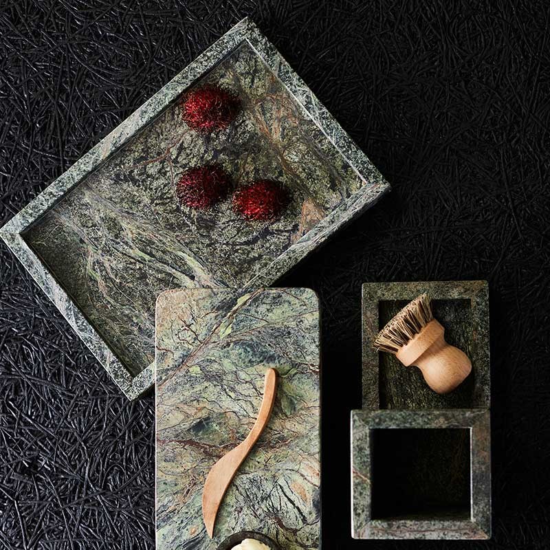 Servírovací tác/podnos Muubs VITA mramor 30x20cm zeleno-šedý_3