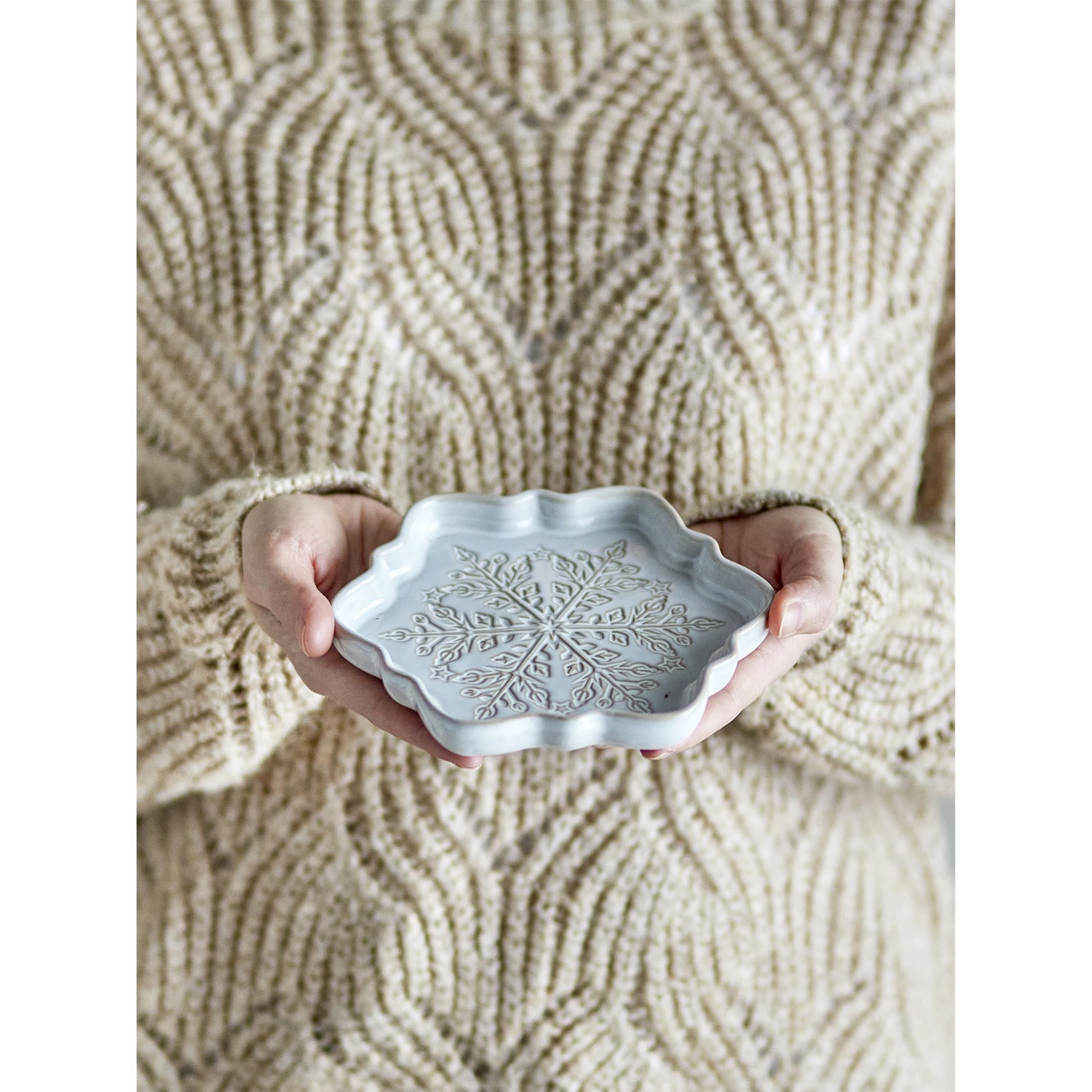 Kameninový servírovací talíř vločka WINTER bílý 15,5cm_2