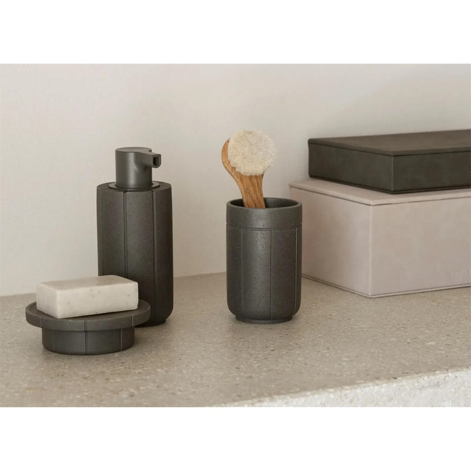 Šperkovnice Blomus SAHLA M tmavě šedá_1