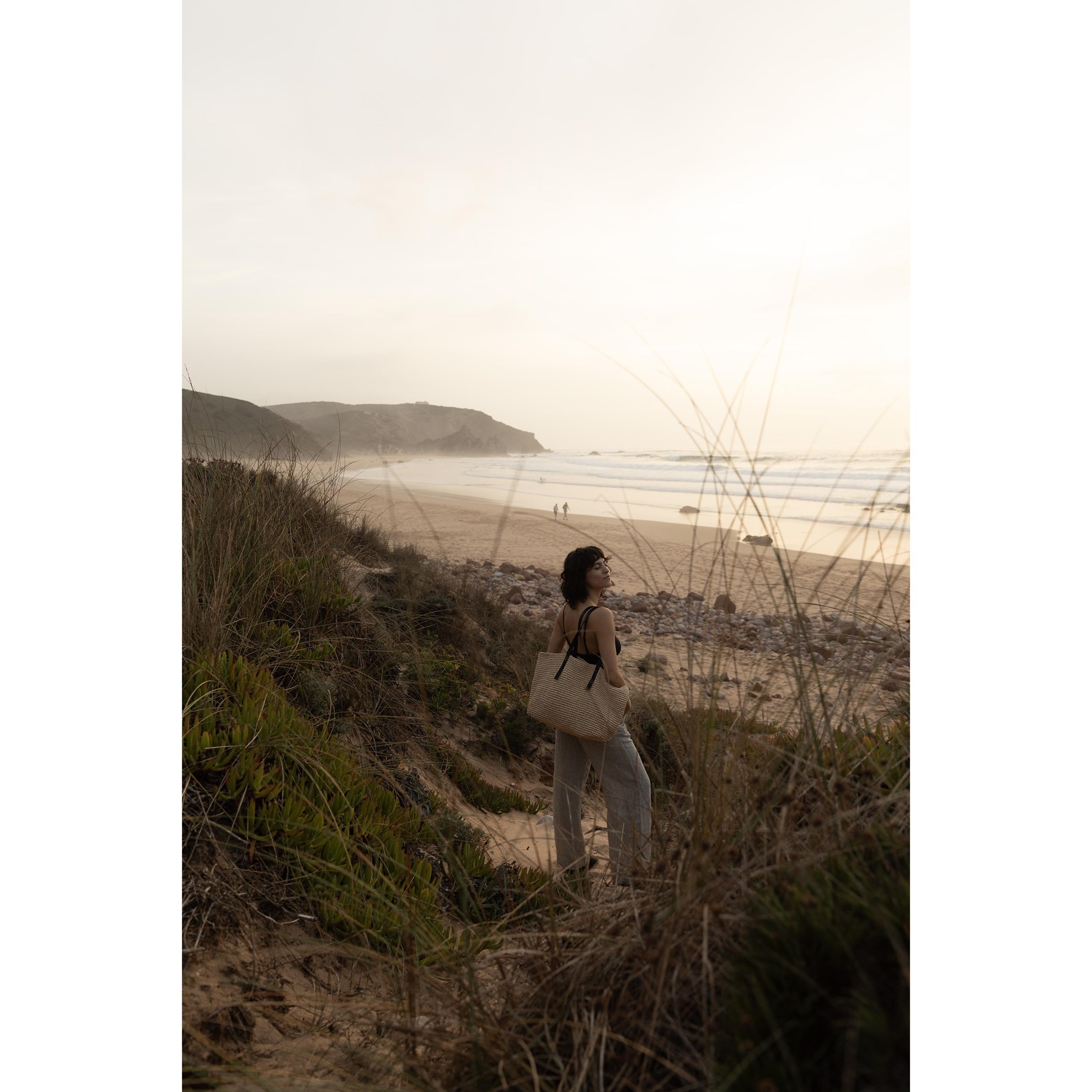 Slaměná taška Monk & Anna KAMI black_3