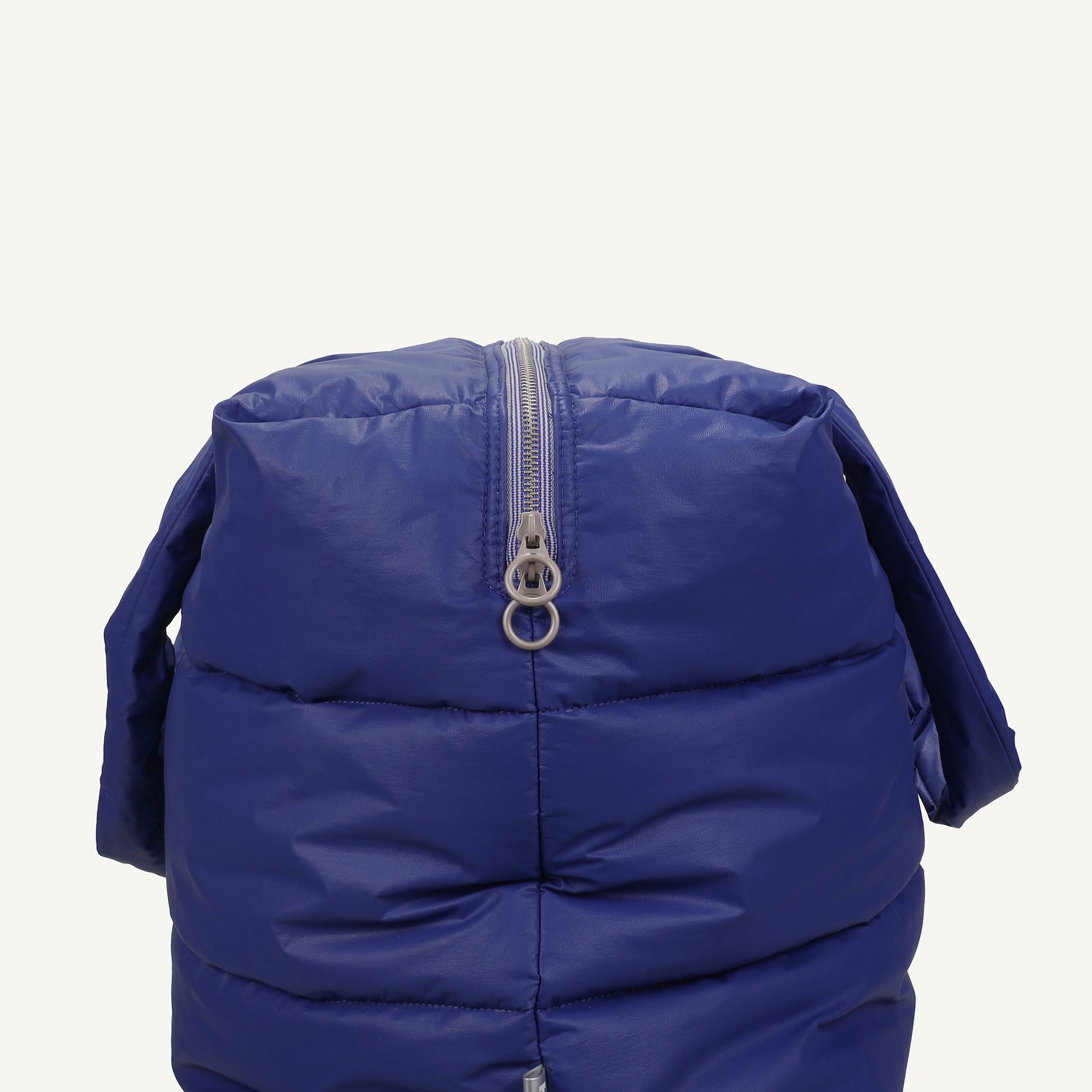 Nadýchaná prošívaná taška Tinne + Mia CAMIL sodalite blue_3