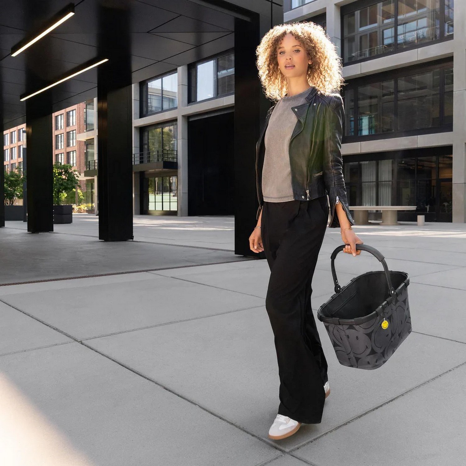 Nákupní košík Reisenthel Carrybag smiley grey_0