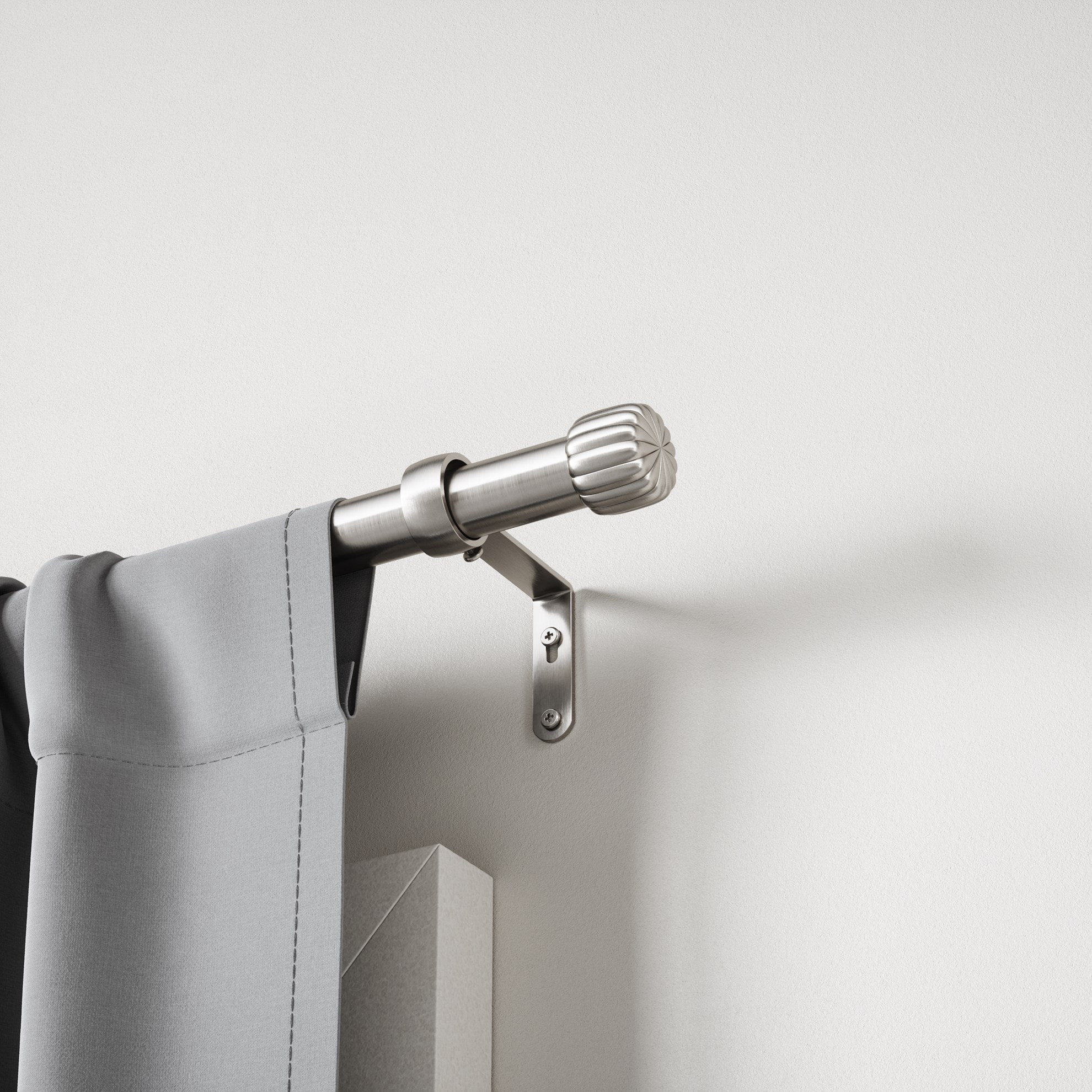 Rozšířitelná garnýž Umbra CLEO 168-305cm niklová_2