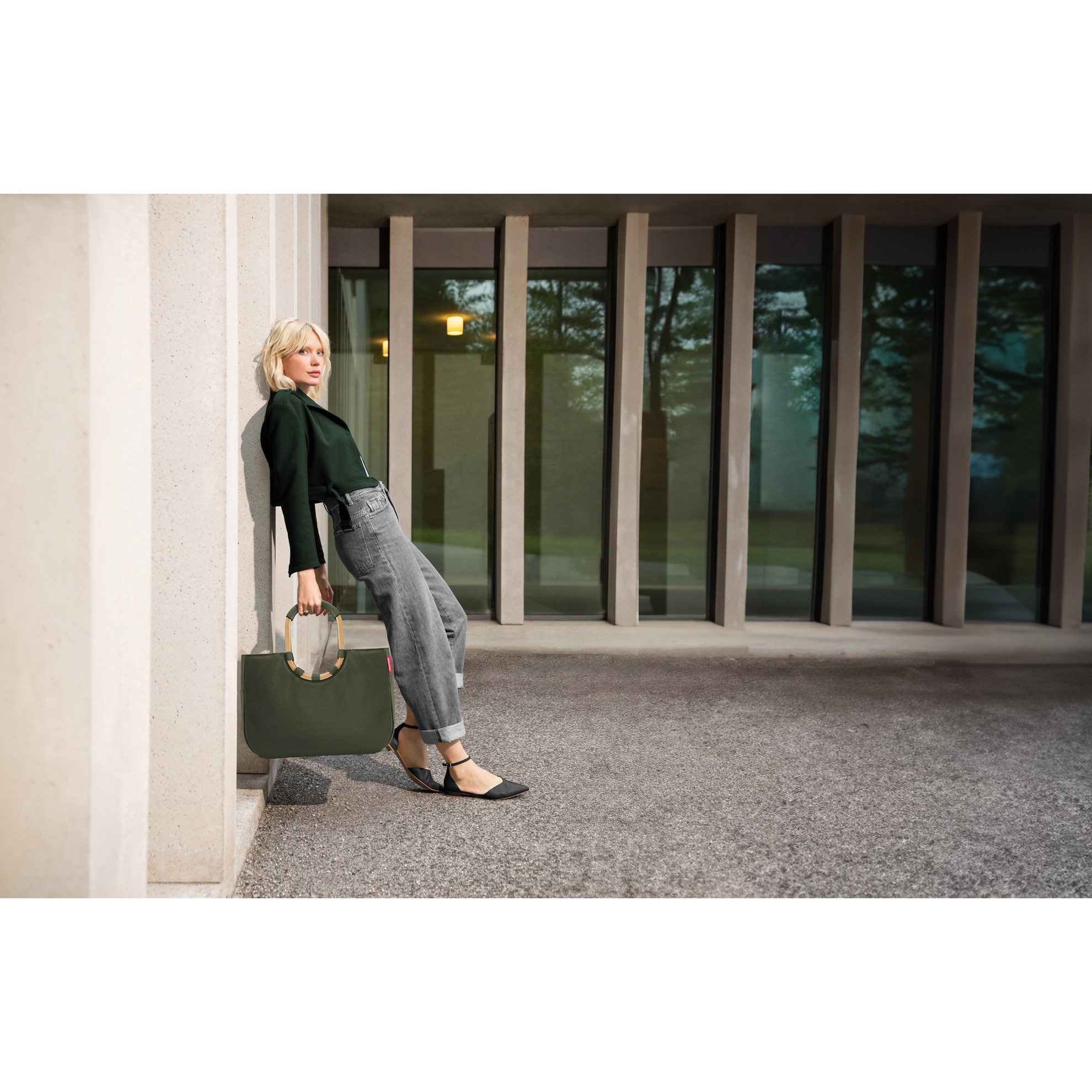 Módní taška Reisenthel Loopshopper L forest gold_3