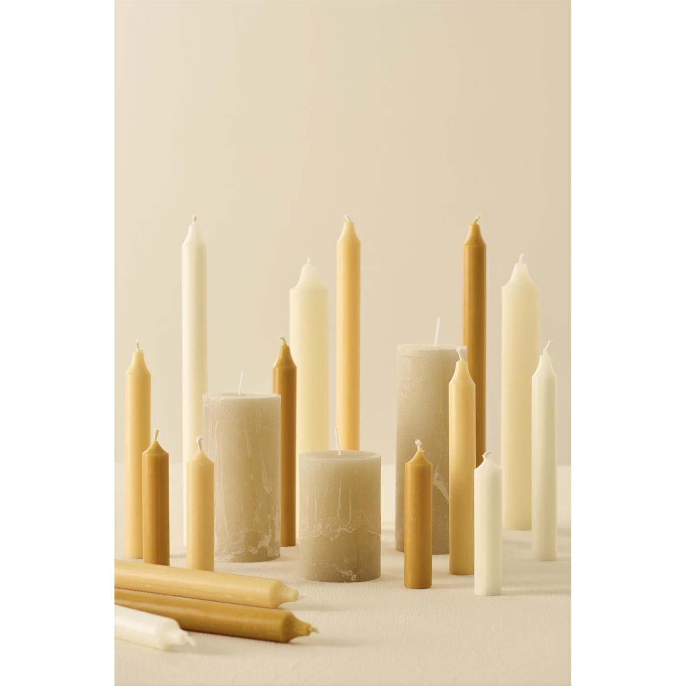 Svíčka Ib Laursen kulatá krátká P.2.2 xV.11 cm žlutá_1