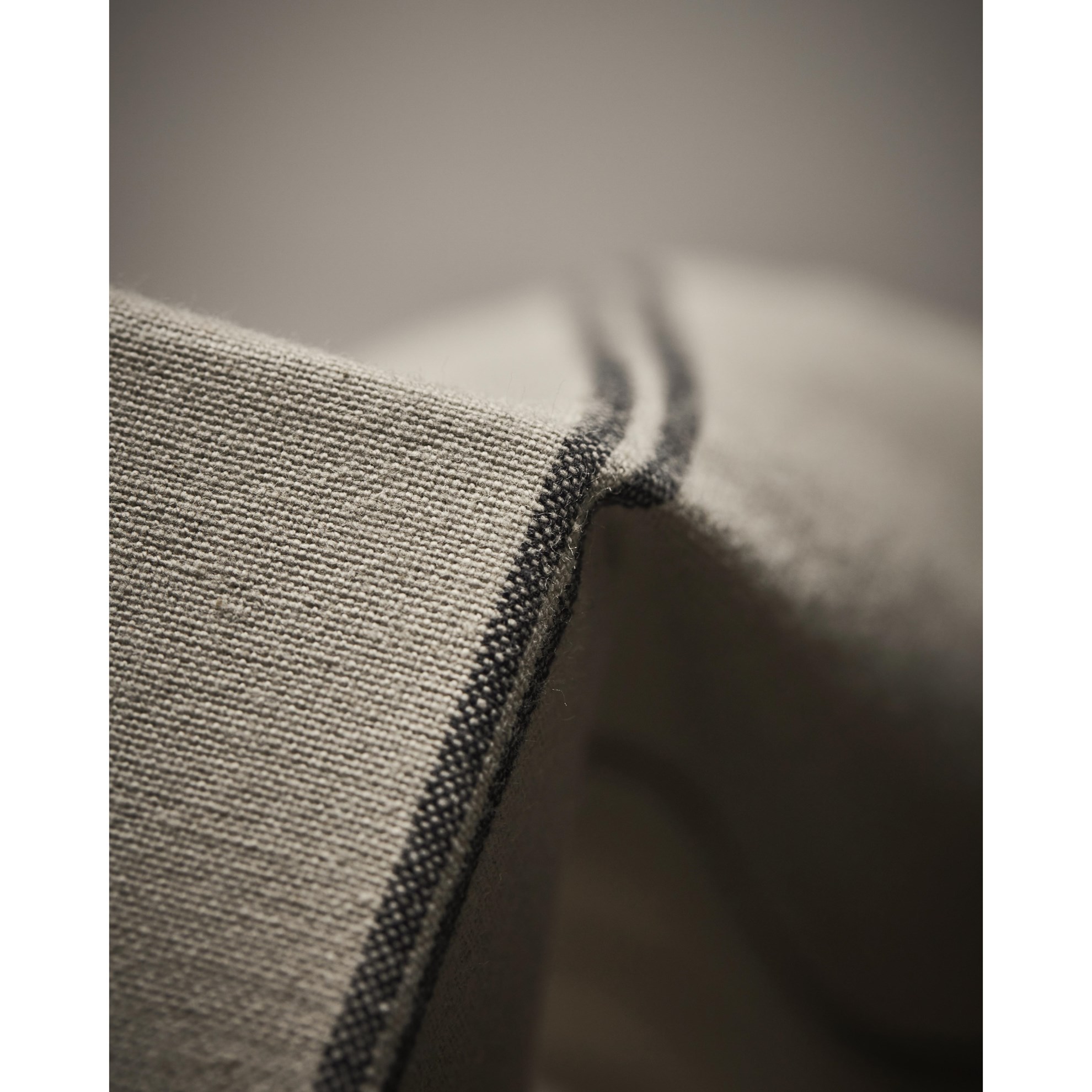 Bavlněný ubrus House Doctor STALGIA, šedohnědý_2