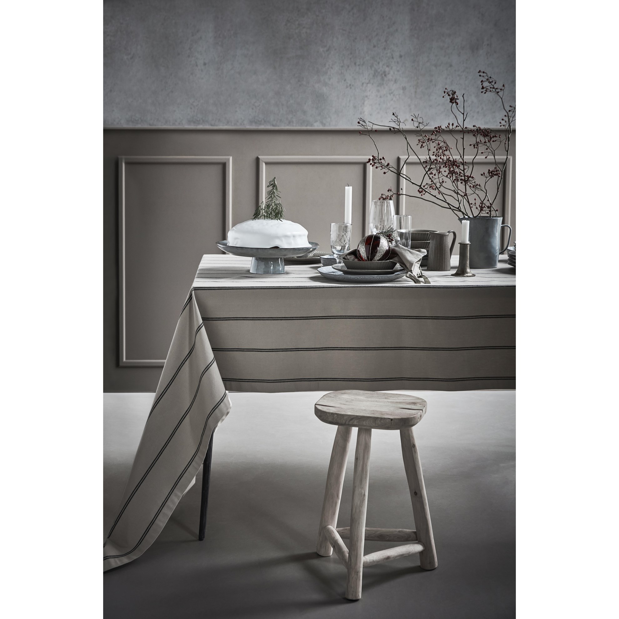 Bavlněný ubrus House Doctor STALGIA, šedohnědý_3