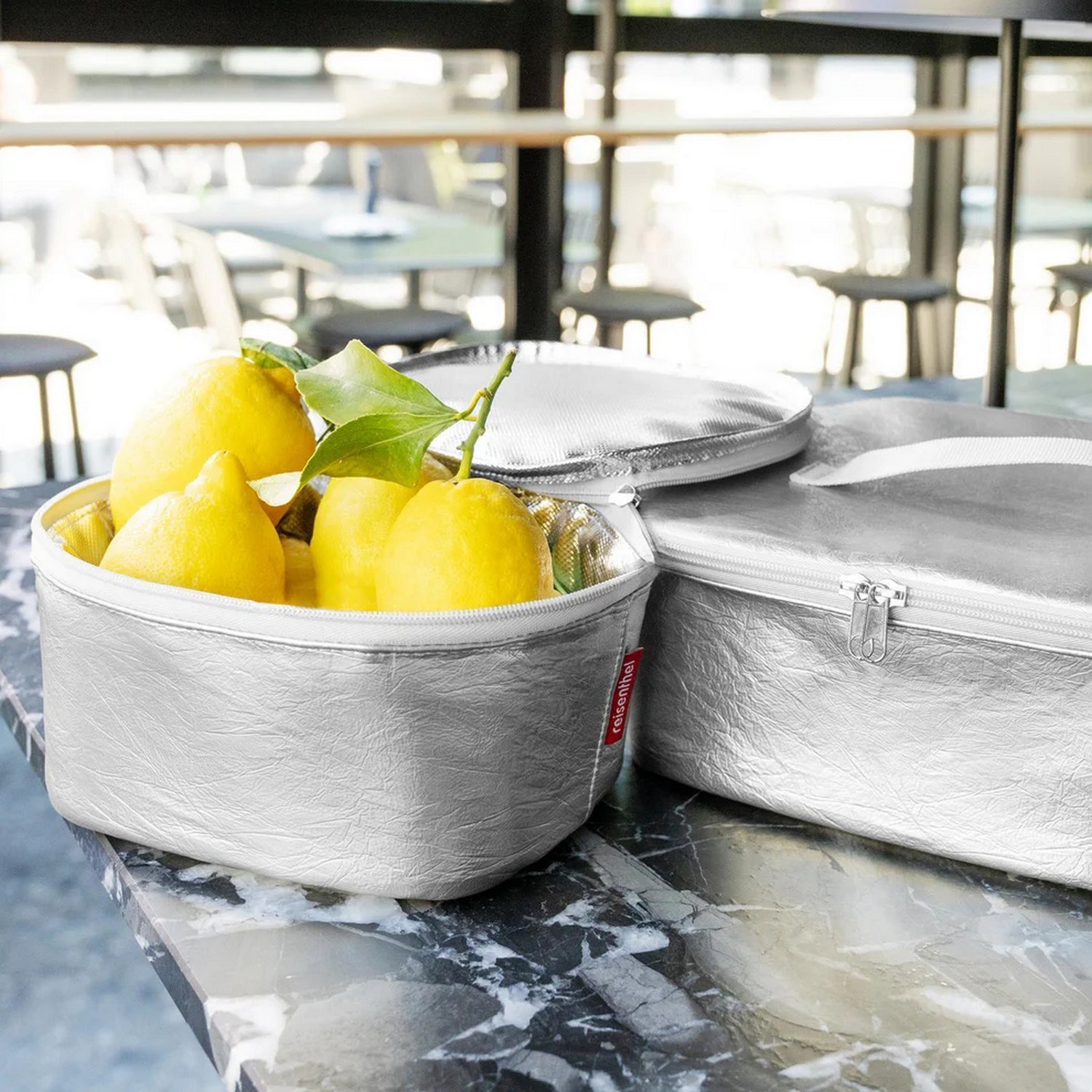 Termobox Reisenthel Coolerbag M pocket silver crackle_0