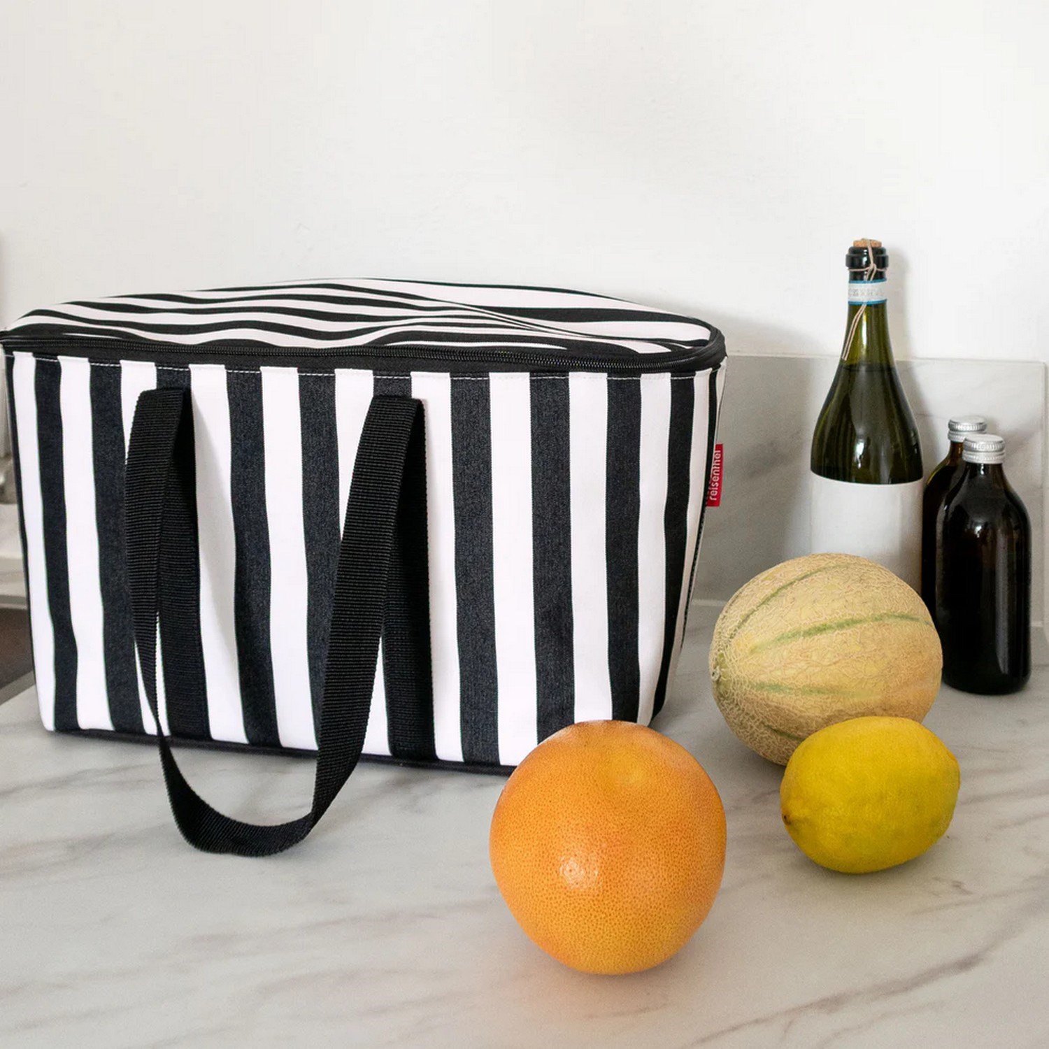 Termobox Reisenthel Coolerbag summerstripes black_1
