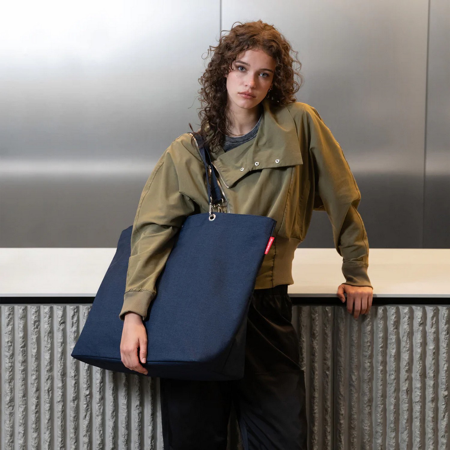 Taška přes rameno Reisenthel Shopper XL twist navy_0