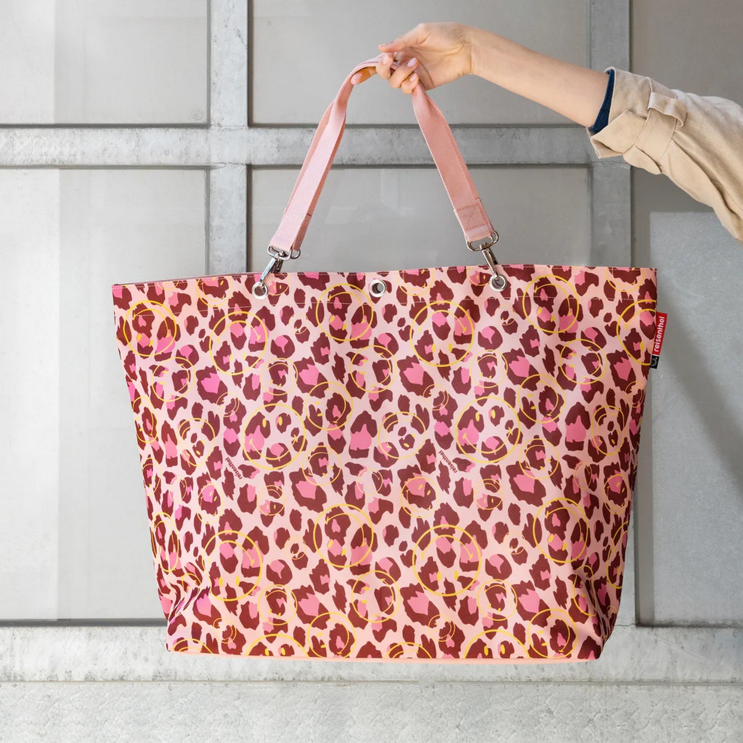 Taška přes rameno Reisenthel Shopper XL smiley leo blush_1